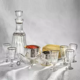 Набор из штофа с рюмками "Государственный Герб РФ" на 6 персон