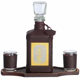 Графин  в кожаном переплете "Фемида-3" с накладкой