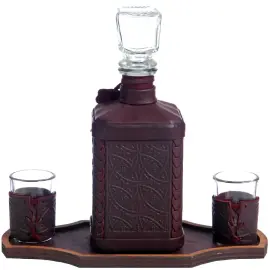 Графин в кожаном переплете "Нефтегаз-3" с накладкой