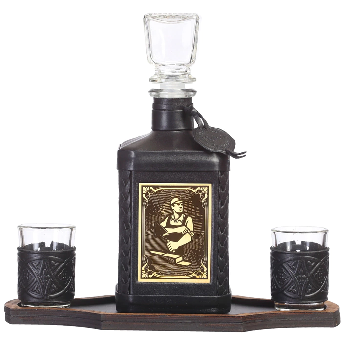 Decanter in a leather cover "To the Builder-4" with an overlay