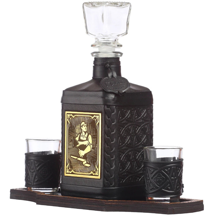Decanter in a leather cover "To the Builder-4" with an overlay
