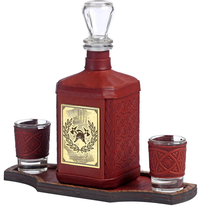 Leather-bound decanter "To the Fireman-3" with a cover