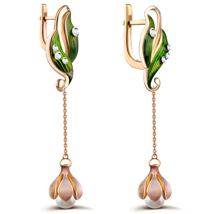 Yellow gold earrings with diamonds and pearls