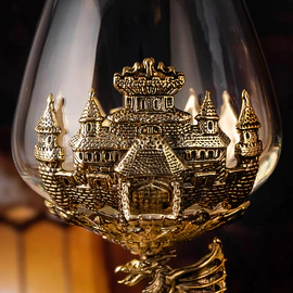Set of 2 glasses for cognac "Dragon on a ball" in a wooden box