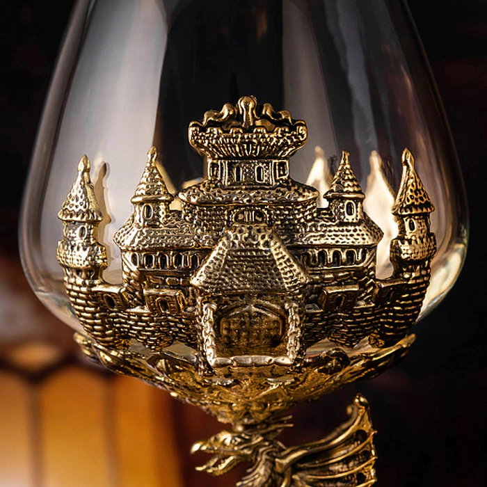 Set of 2 glasses for cognac "Dragon on a ball" in a wooden box