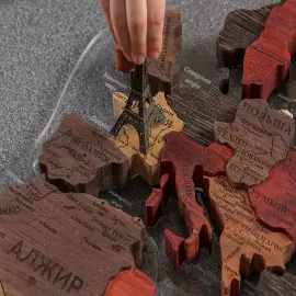 Карта мира из ценных пород дерева 3D "Экзотика", на заказ