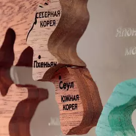 Карта мира из ценных пород дерева 3D "Лагуна", на заказ