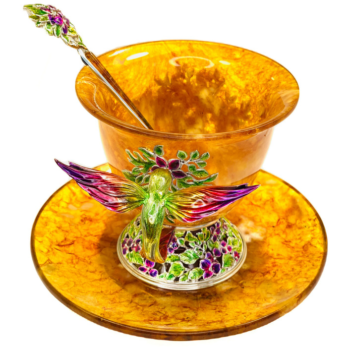 Hummingbird tea cup
