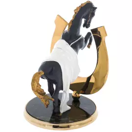 Statuette on jade "Horse with a horseshoe. For luck" Zlatoust