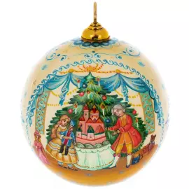 Деревянный елочный шар ручной работы "Щелкунчик"