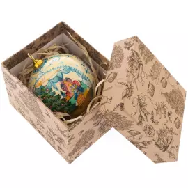 Деревянный елочный шар ручной работы "Щелкунчик"