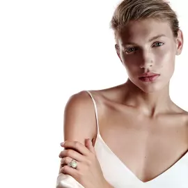 Кольцо из белого золота с бриллиантами