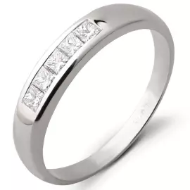 Кольцо из белого золота с бриллиантами