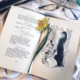 Silver brooch "Narcissus incomparable" from the collection "Herbarium of Tatyana Polyakova"