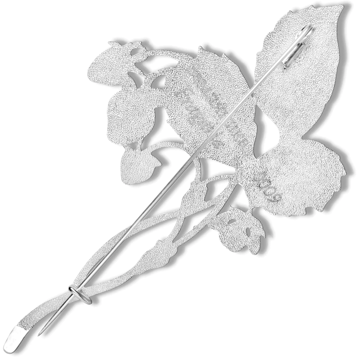 Silver brooch "Strawberry" from the collection "Herbarium of Tatyana Polyakova"
