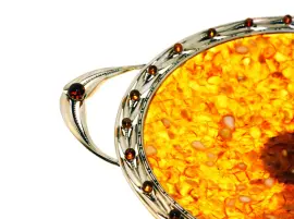 Ваза-конфетница из янтаря Ваза-конфетница из янтаря