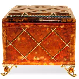 Большая шкатулка из янтаря