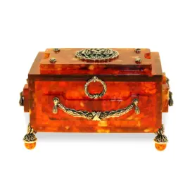 Шкатулка из янтаря "Княжеская"