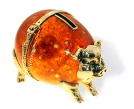 Сувенир из янтаря "Свинья-копилка"