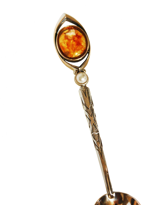Tea set made of amber "Empress" with pearls