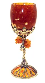 Бокал для вина из янтаря "Виноград"