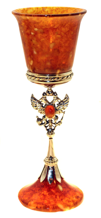 Amber wine glass "Derzhavny"