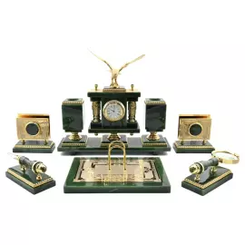 Настольный набор из нефрита "Орел"