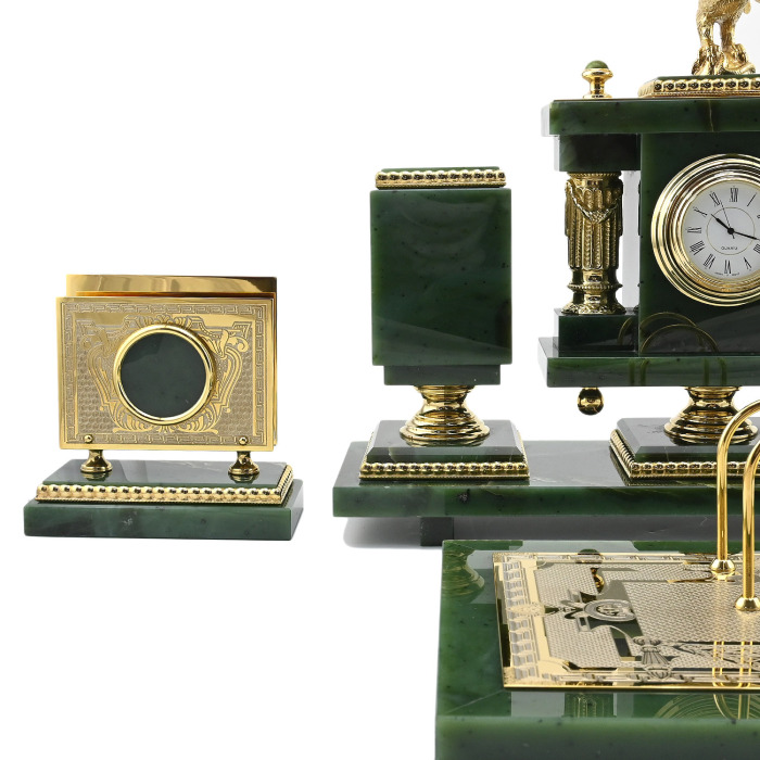 Table set made of jade "Eagle"