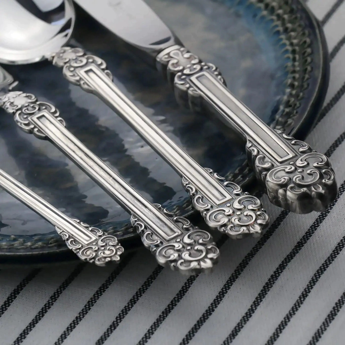 Silver-plated cutlery set "Festive" with blackening, 24 items