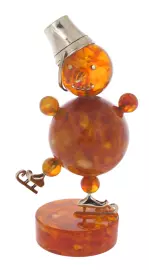 Сувенир из янтаря "Снеговик"
