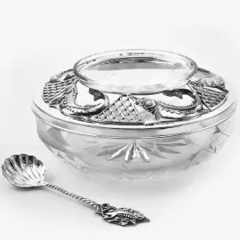 Серебряная икорница "Осётр" с ложкой Серебряная икорница "Осётр" с ложкой