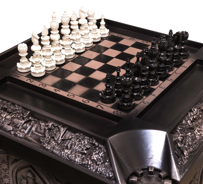Chess table made of beech "Knights"