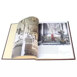 Книга в кожаном переплете "Эрмитаж"