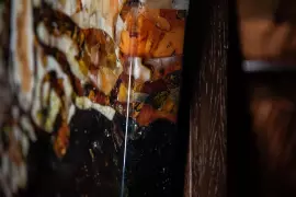 Панно из янтаря "Тигр"