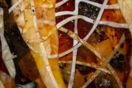 Панно из янтаря "Тигр"