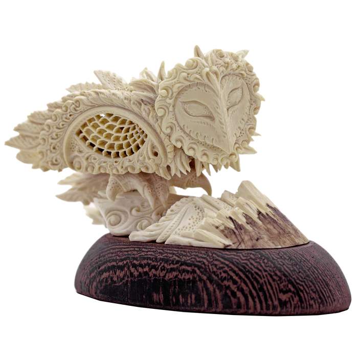 Sculpture of a mammoth tusk "Owl"