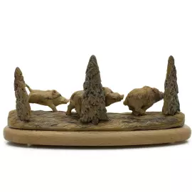 Скульптура из бивня мамонта "Кабаны на прогулке"