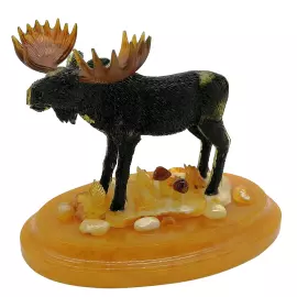 Композиция из янтаря "Лось"