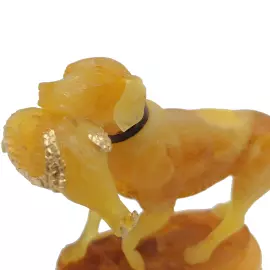 Композиция из янтаря "Охотничья собака с фазаном"