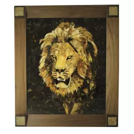 Панно из янтаря "Лев"