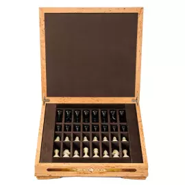 Chess chest made of Karelian birch "Aristocrat"