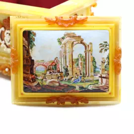 Amber casket "Rumor" collection "Smile of the amber room"