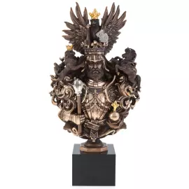 The author's bronze sculpture "The King"