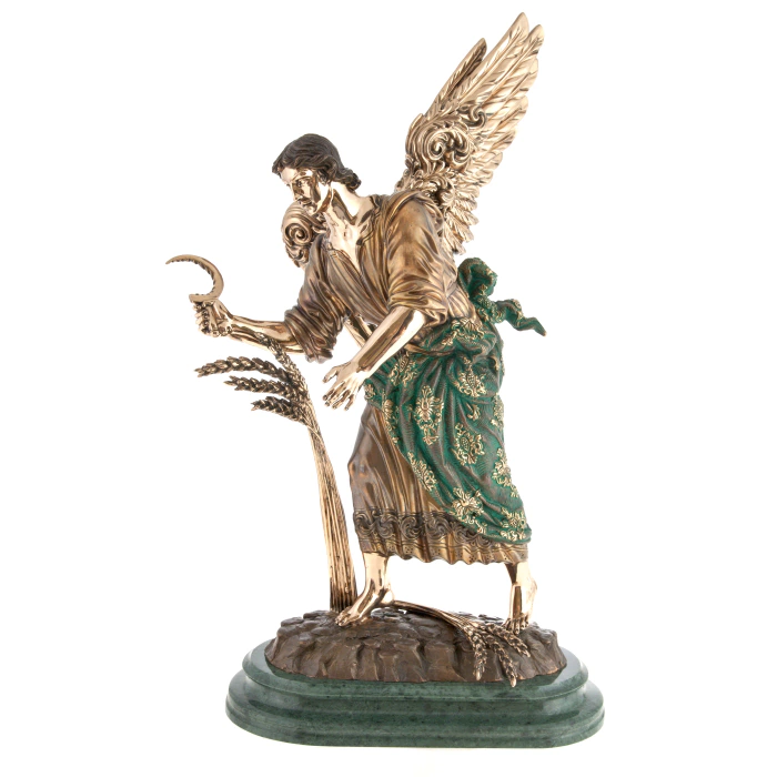 The author's bronze sculpture "Heavenly Reaper"