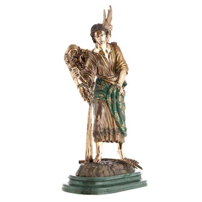 The author's bronze sculpture "Heavenly Reaper"