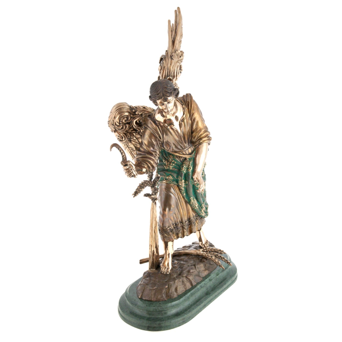 The author's bronze sculpture "Heavenly Reaper"