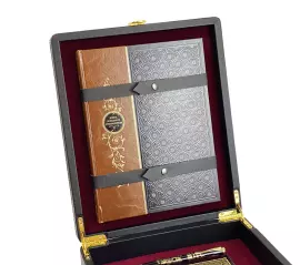 Подарочный набор "Книга успешного руководителя" с ежедневником и ручкой