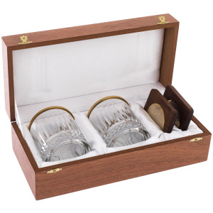 Whiskey set "Status" for 2 persons