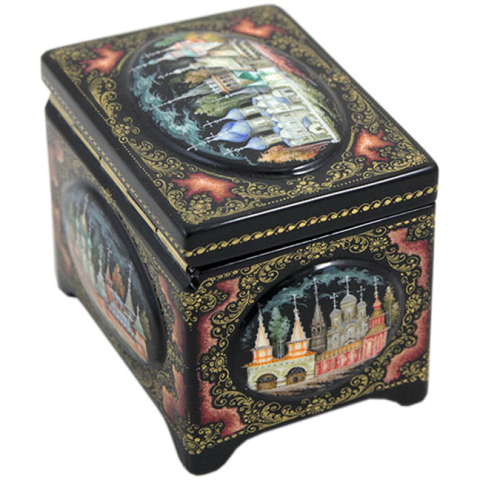 The box "Suzdal" Sinkov, Lackey