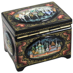 The box "Suzdal" Sinkov, Lackey